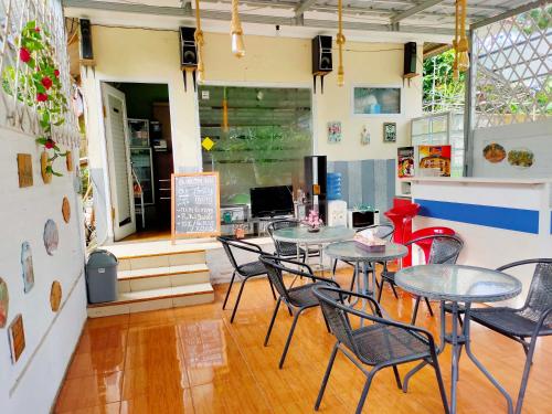 bakom inn syariah standard single room