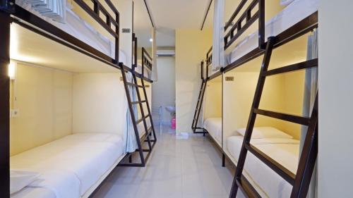 v canggu dormitory