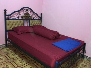 aini homestay ternate