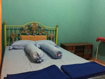 aini homestay ternate