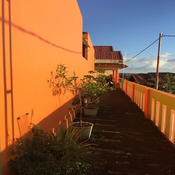 aini homestay ternate