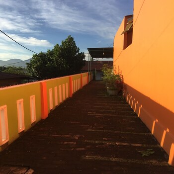 aini homestay ternate