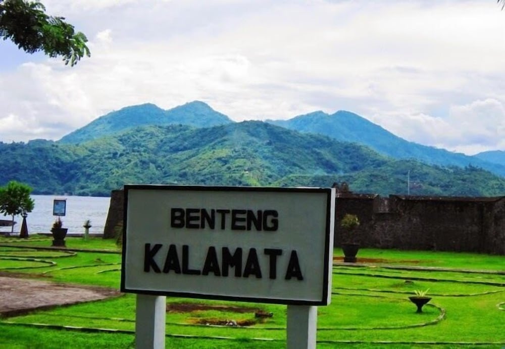 aini homestay ternate