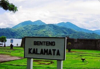 aini homestay ternate