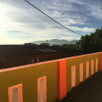 aini homestay ternate