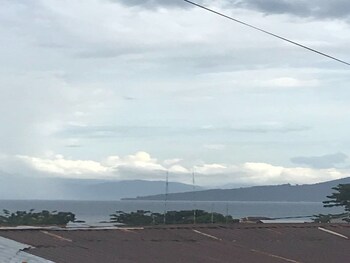 aini homestay ternate