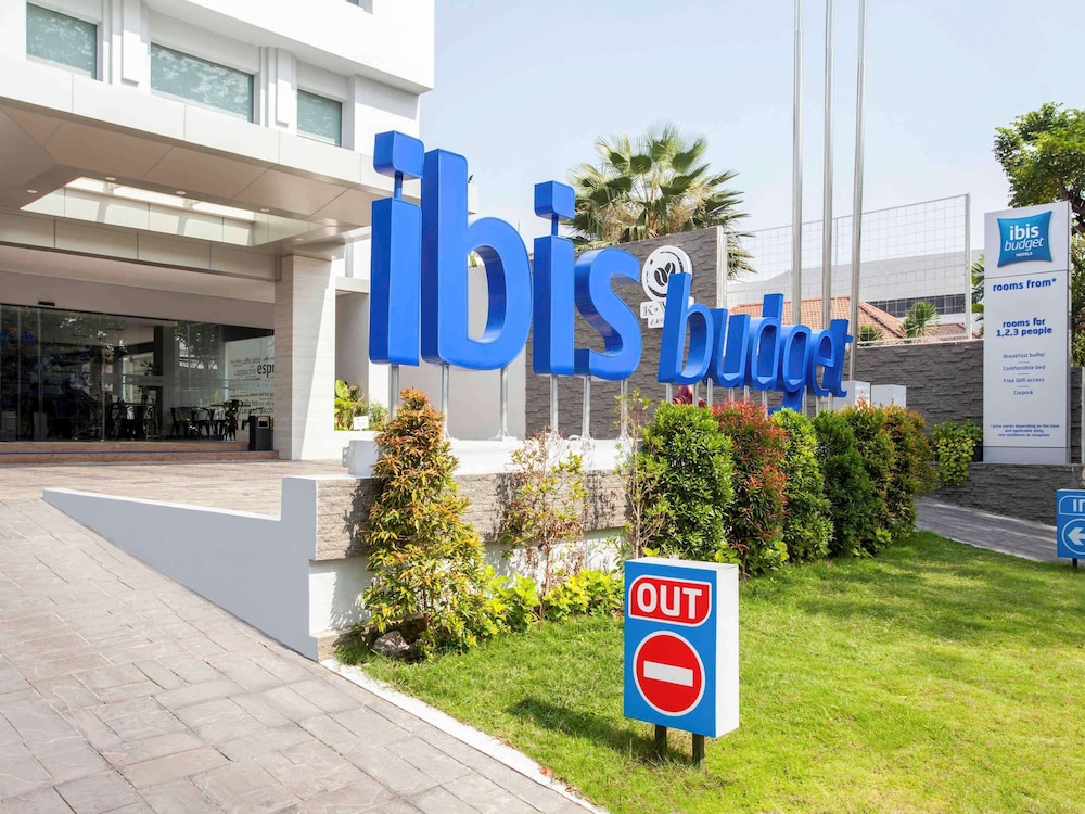 ibis budget surabaya diponegoro