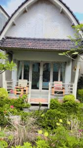 angels bungalow nusa penida