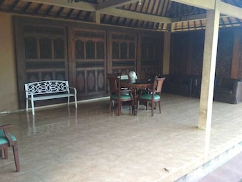 villa taman sari