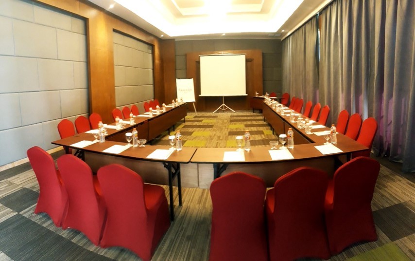 ramada suites by wyndham solo