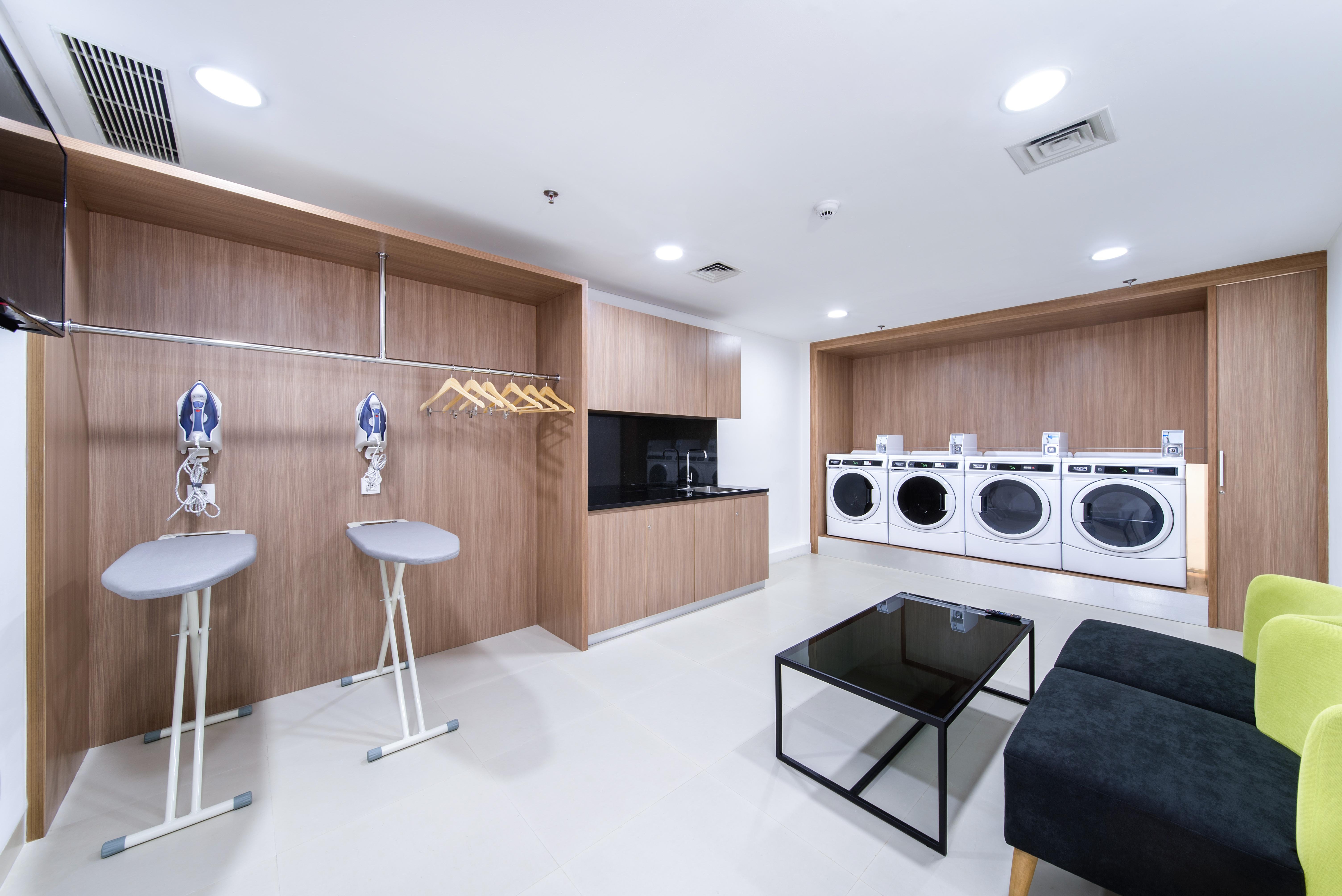 holiday inn express jakarta matraman an ihg hotel