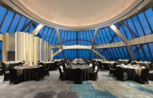 jhl solitaire gading serpong