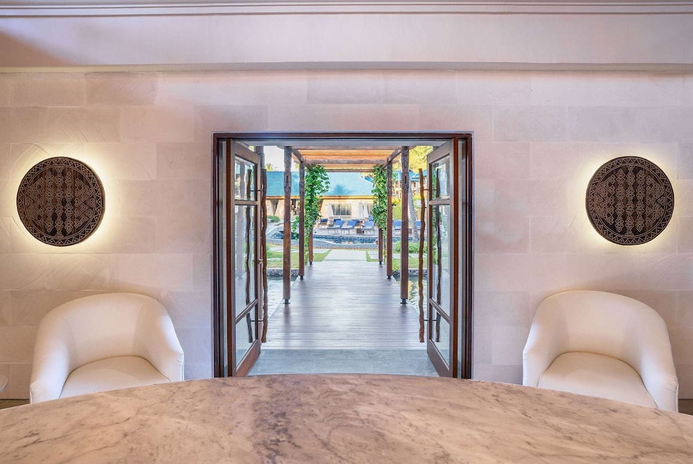 wyndham sundancer resort lombok