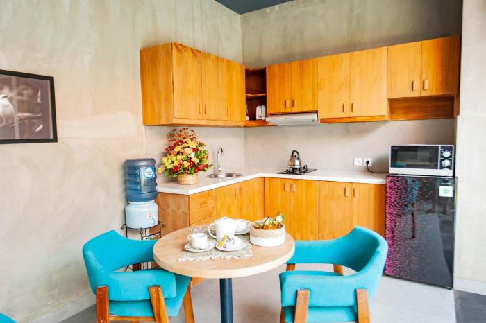 apple villa and suite seminyak