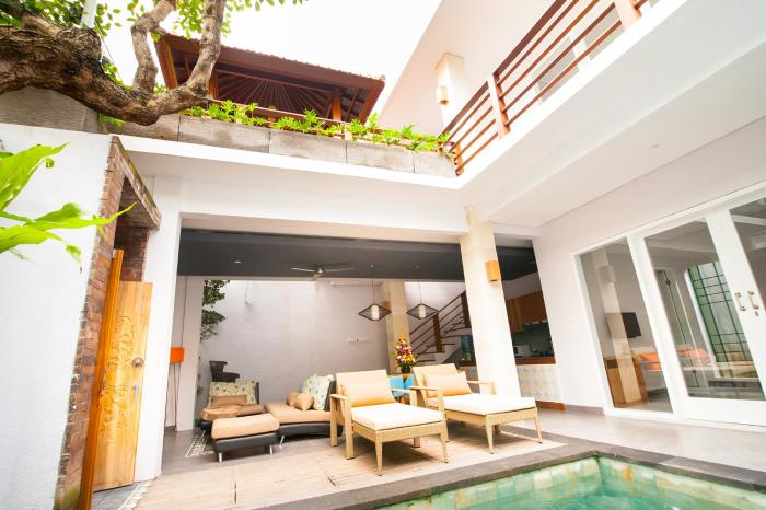 apple villa and suite seminyak