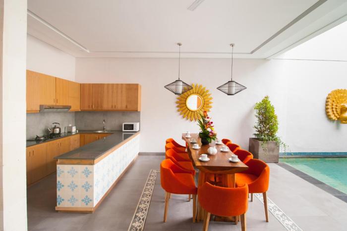 apple villa and suite seminyak