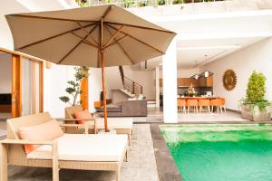 apple villa and suite seminyak