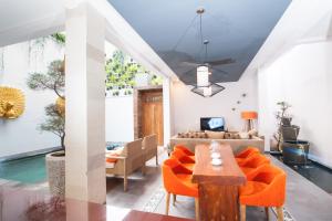 apple villa and suite seminyak