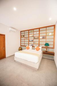 apple villa and suite seminyak