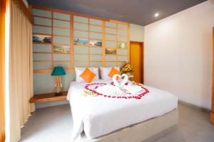 apple villa and suite seminyak