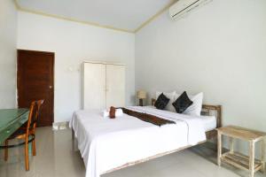the wina echo beach guesthouse