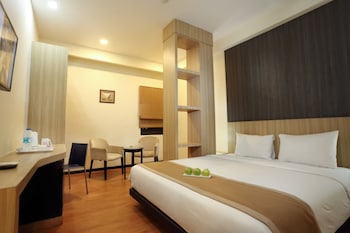 hom premiere abepura by horison