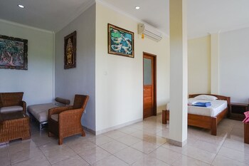 nirmala guest house surf keramas