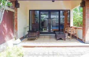 nirmala guest house surf keramas