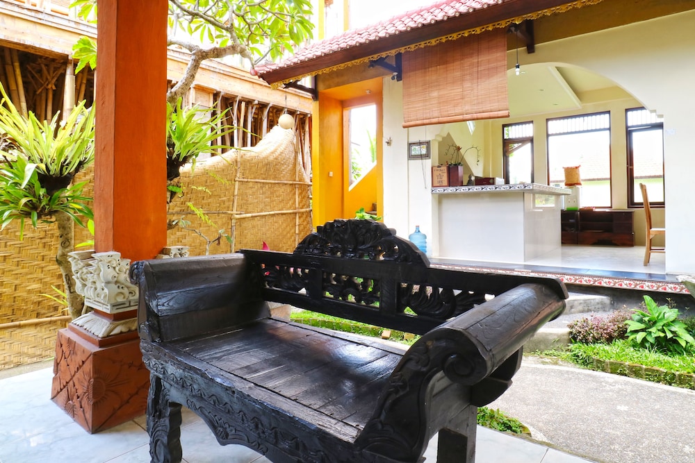 ubud kerta city hotel