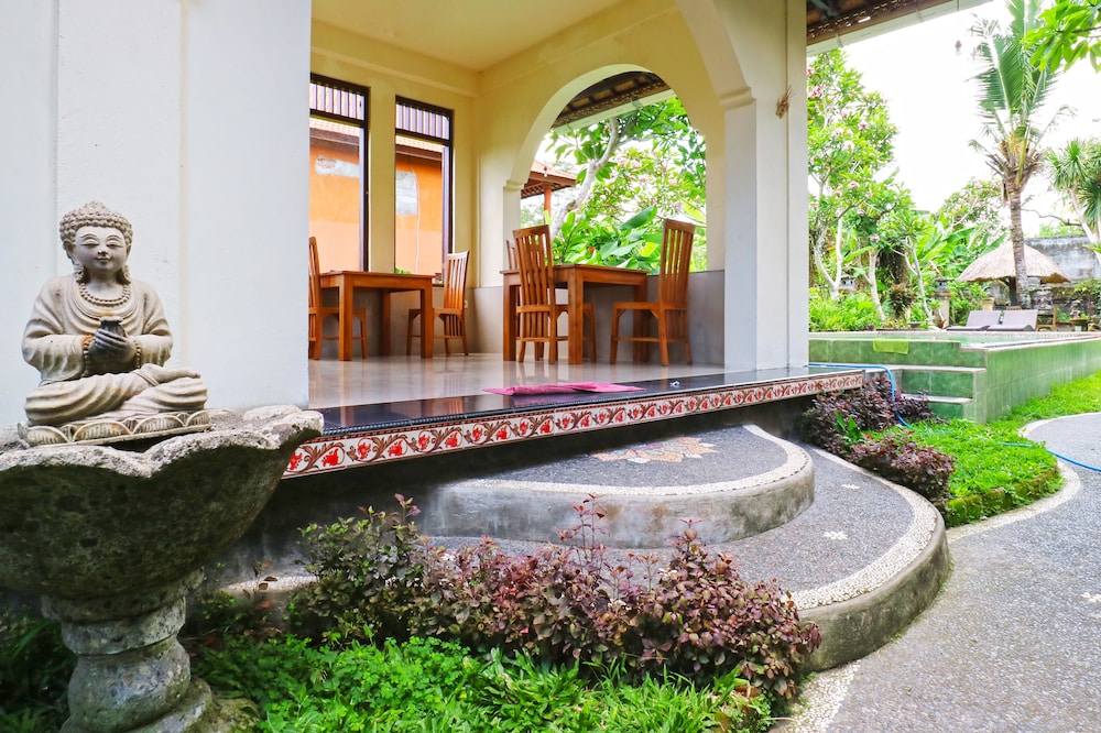 ubud kerta city hotel