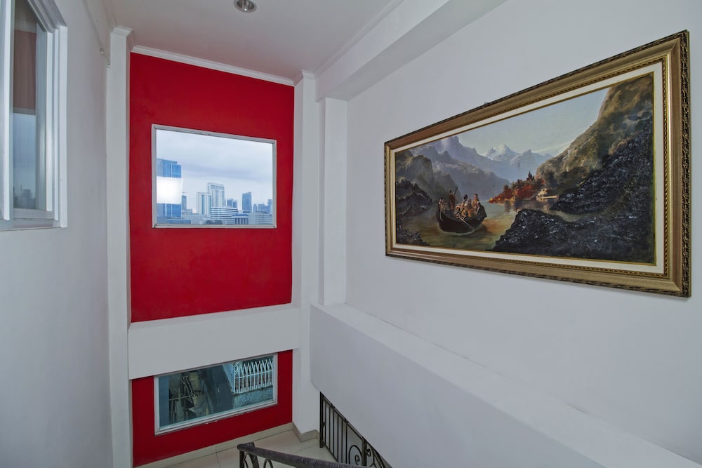 reddoorz plus guntur raya setiabudi