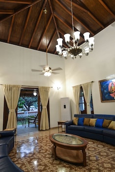 surya kiran heritage hotel