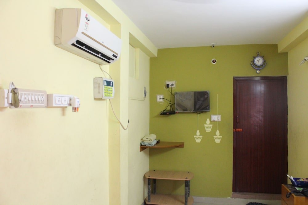 sai murugan lodge