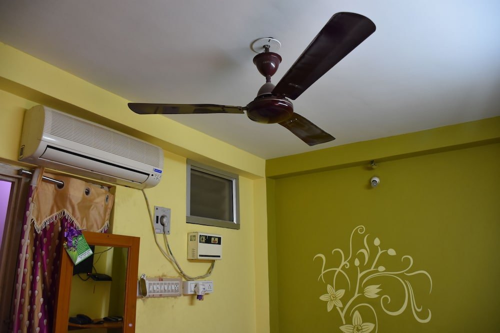 sai murugan lodge