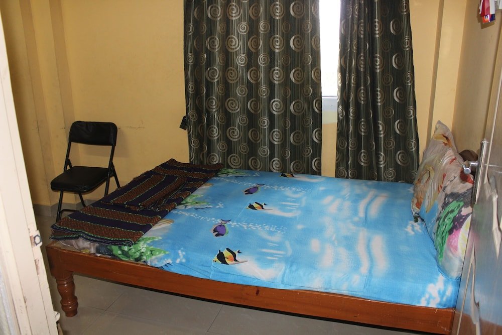 sai murugan lodge