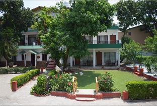 corbett paradiso resorts