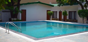 corbett paradiso resorts