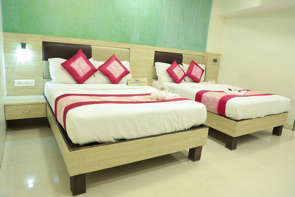 hotel plaza executive kurla