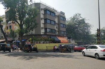 Hotel Shalimar,Mumbai>>Malad East,3 star