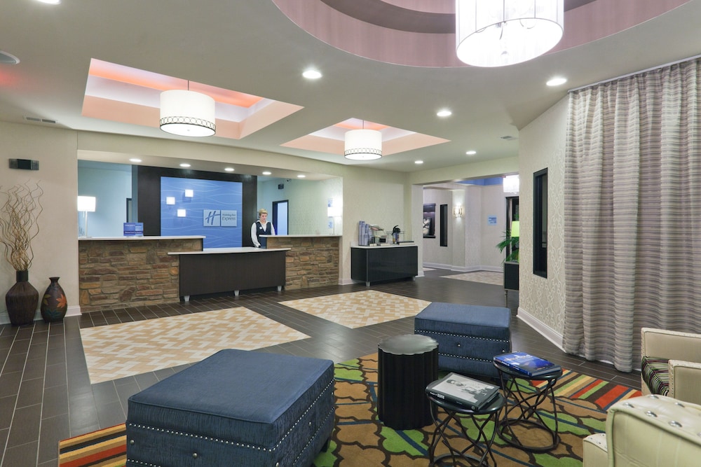 holiday inn express hotel and suites fulton by ihg