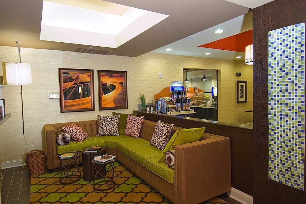 holiday inn express hotel and suites fulton by ihg