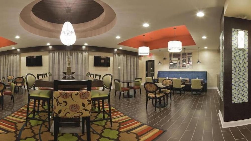 holiday inn express hotel and suites fulton by ihg