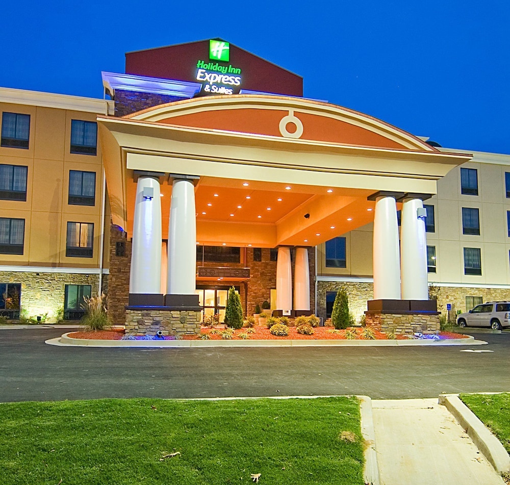 holiday inn express hotel and suites fulton by ihg