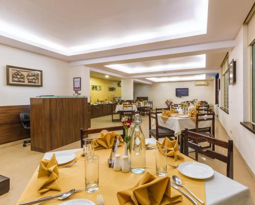 rosewood apartment hotel pantnagar