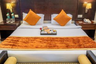 rosewood apartment hotel pantnagar