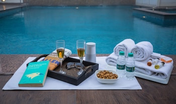 rosewood apartment hotel pantnagar