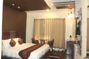 ss international hotel and spa