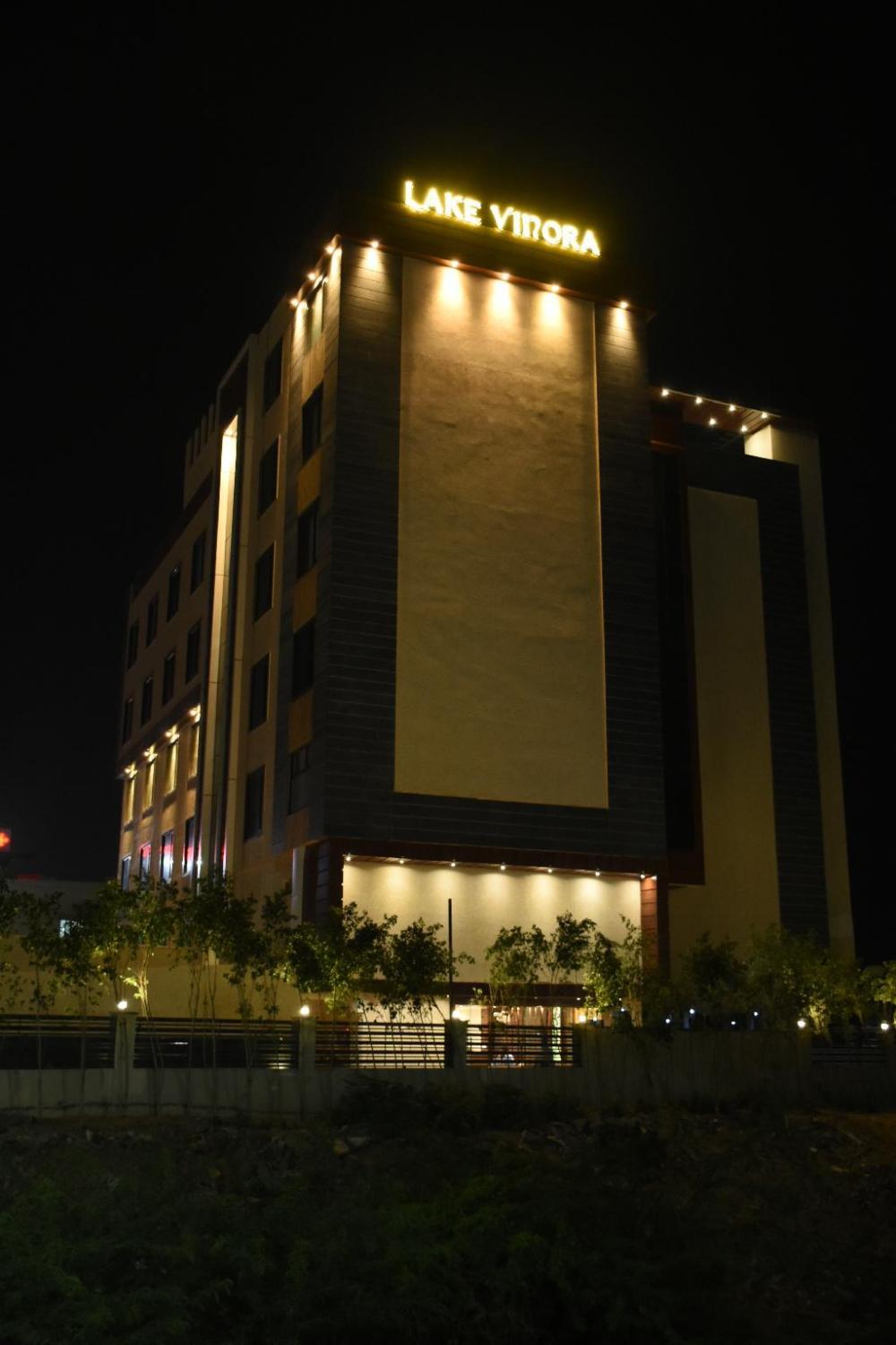 lake vinora