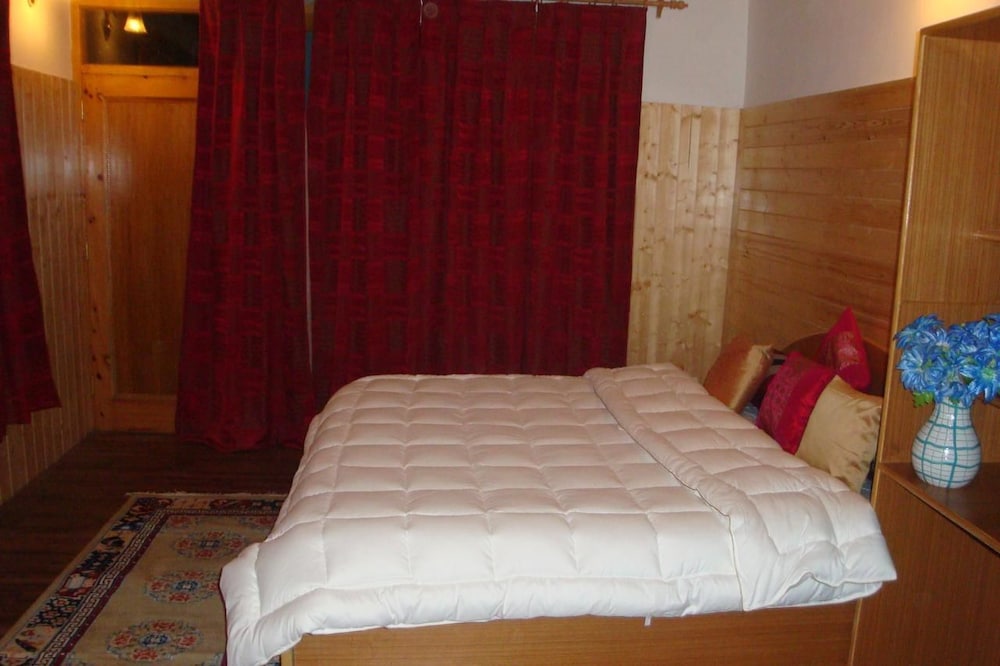 radhus boutique inn