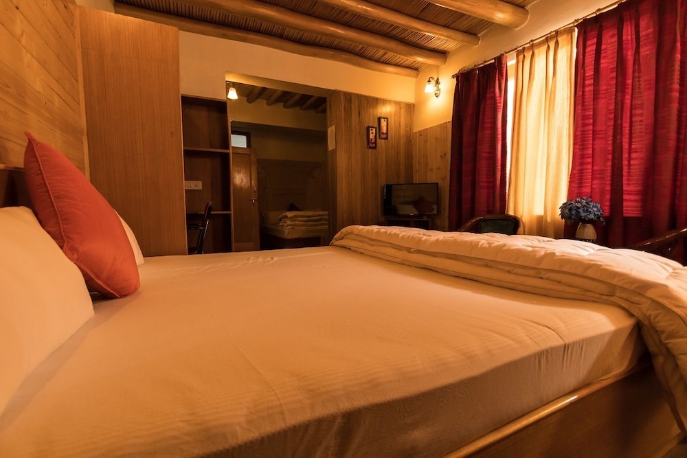 radhus boutique inn